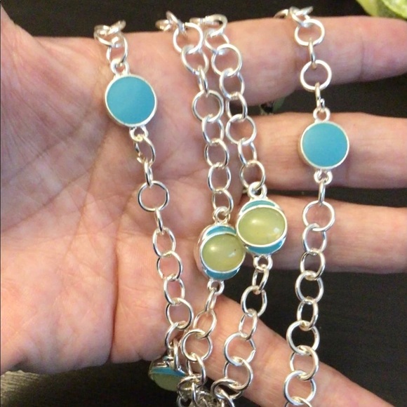 NWOT. Silver Tone Chain, Blue & Yellow Long Necklace. - Picture 5 of 6